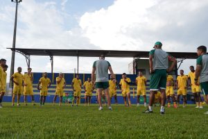 Estreia no Maranhense