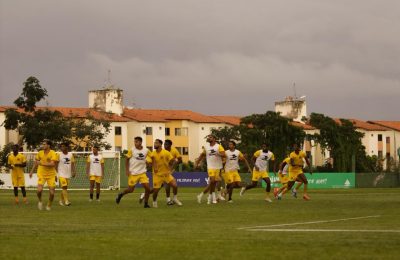 Sampaio Corrêa encerrou a preparação em São Luís (Foto: Larissa Moraes)