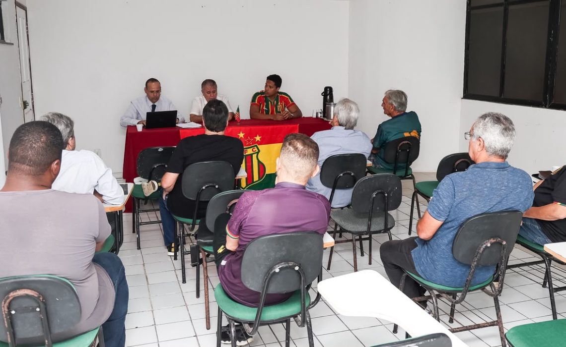 TJMA reconheceu a legalidade da decisão do Conselho Deliberativo que decidiu pelo desligamento de Perez Paz do quadro associativo do clube (Foto: Larissa Moraes)