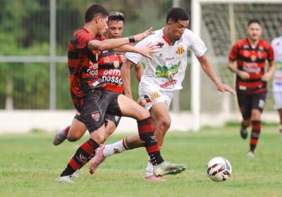 Sampaio lutou muito, mas não conseguiu reverter o placar (Foto: Ronald Felipe)